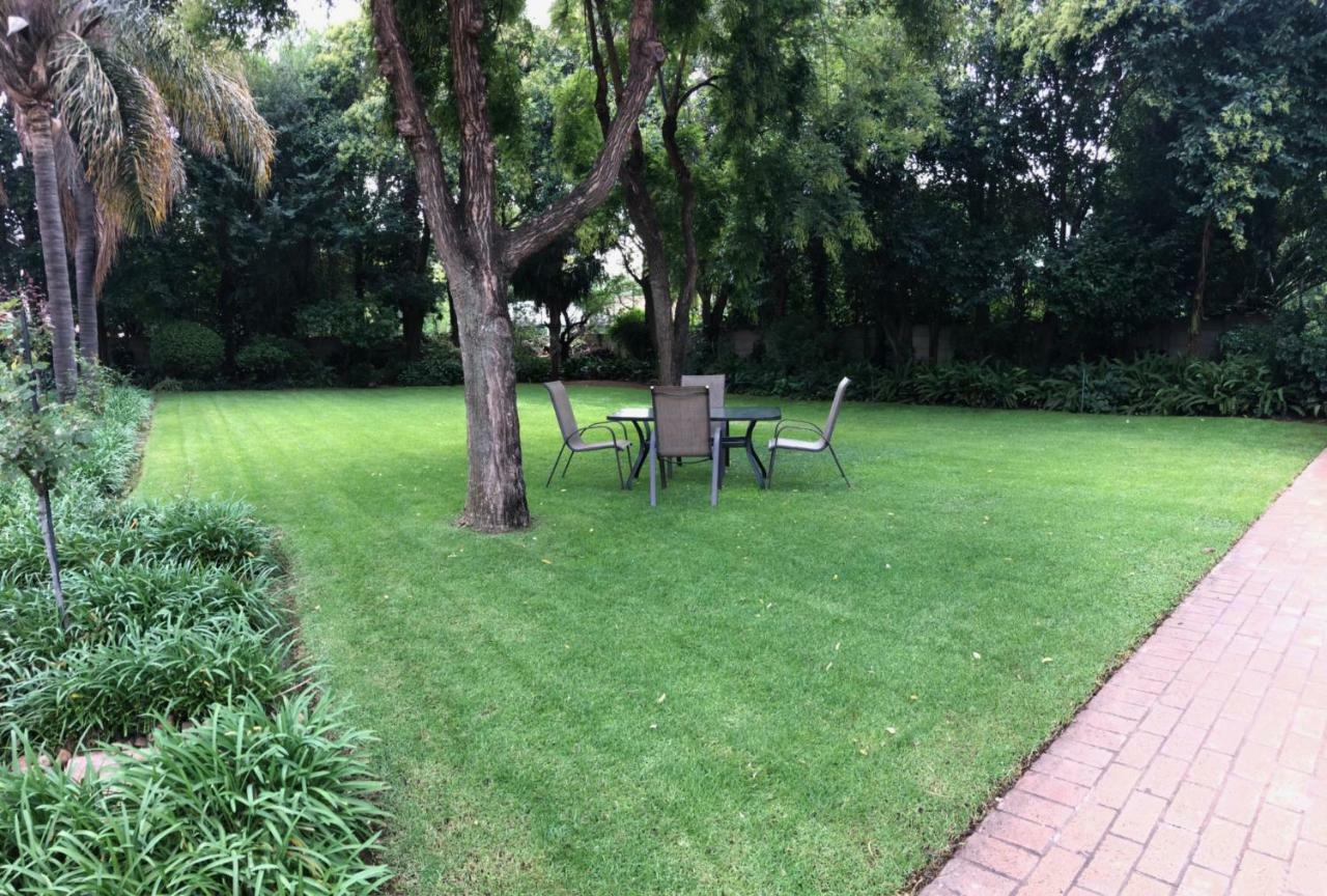 Hotel 27A On Angus Johannesburg Exteriér fotografie
